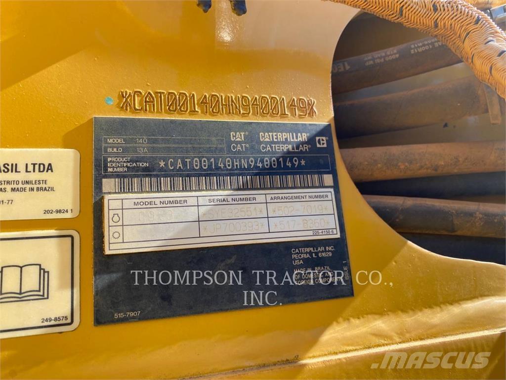 CAT 140 平地机/推土机