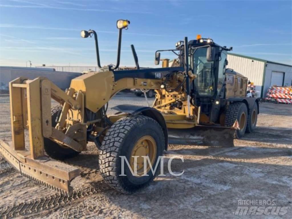 CAT 140-15AWD 平地机/推土机