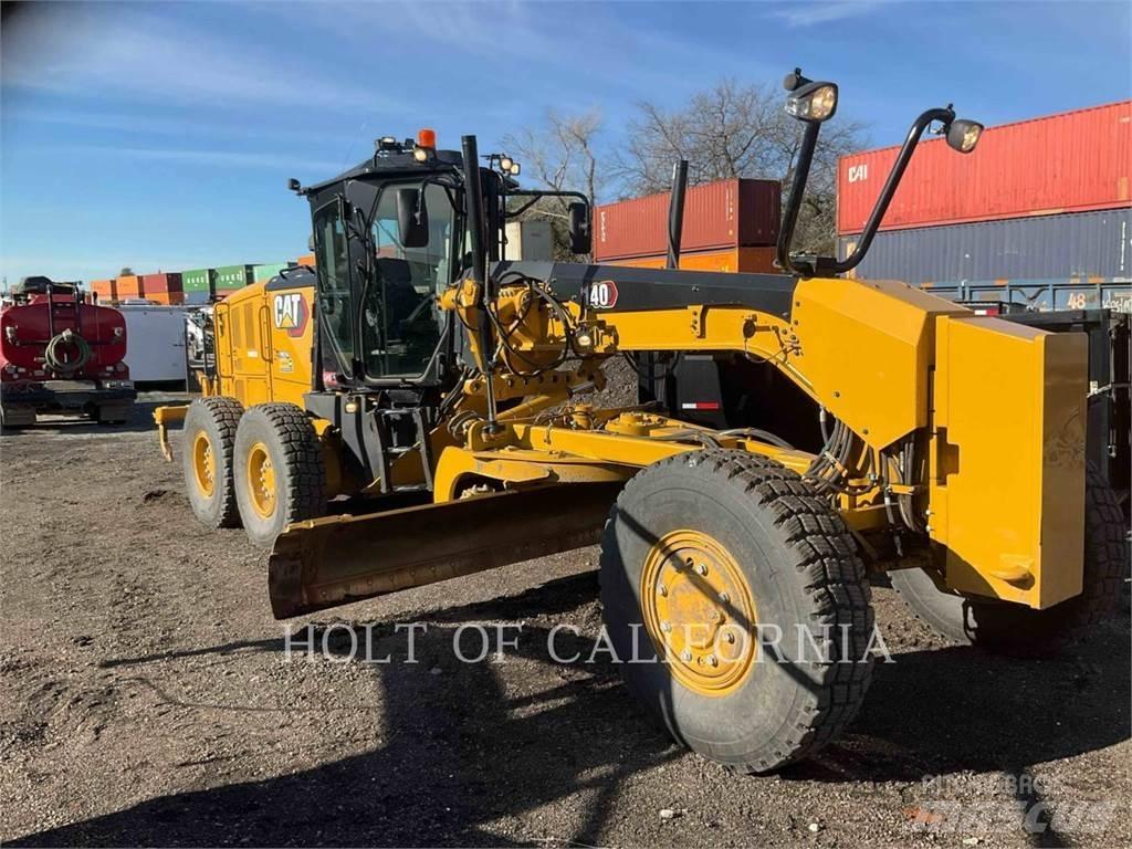 CAT 140 AWD 平地机/推土机