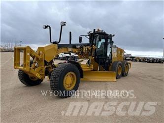 CAT 140 AWD 平地机/推土机