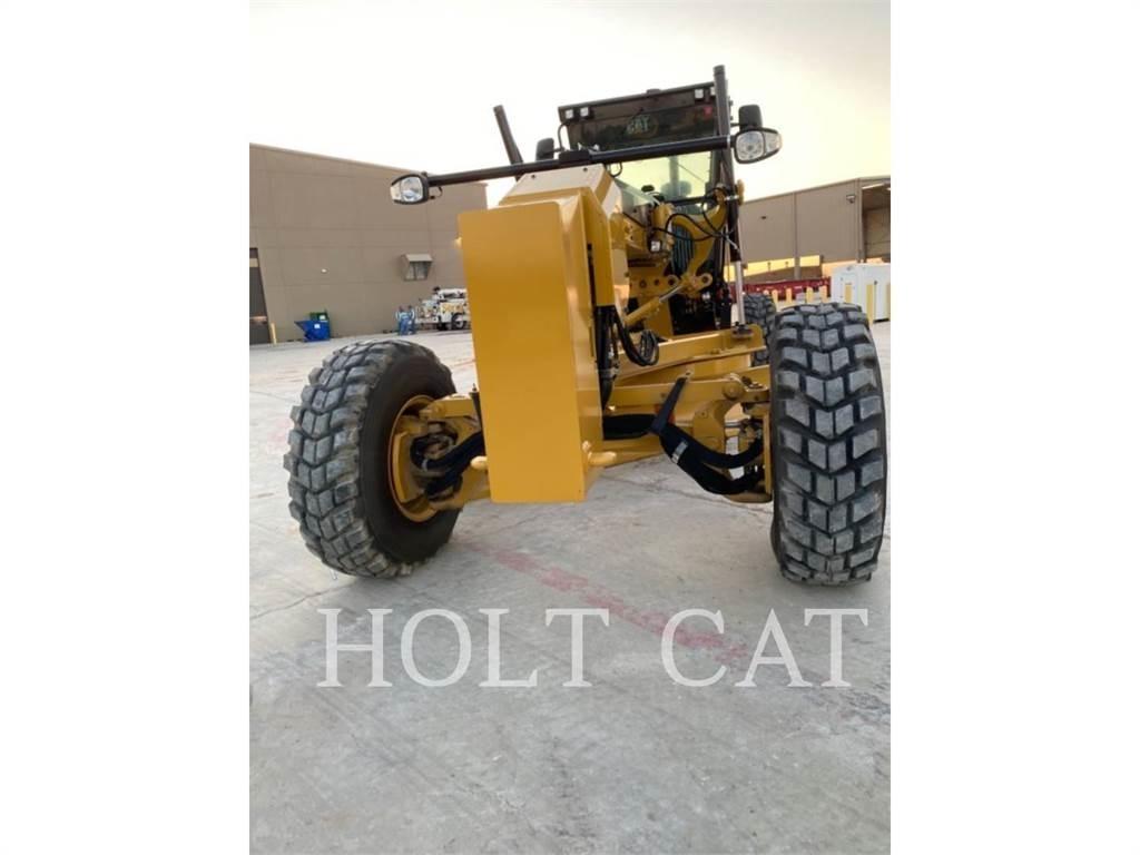 CAT 140 AWD 平地机/推土机