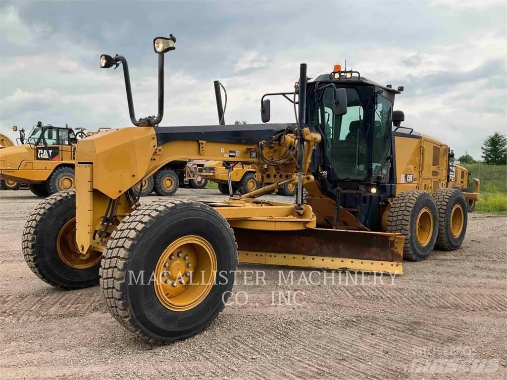 CAT 140 M2 平地机/推土机