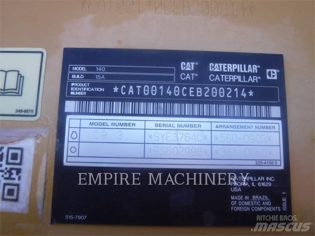 CAT 14015 平地机/推土机
