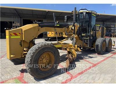 CAT 140M 平地机/推土机