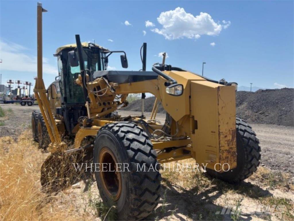 CAT 140M 平地机/推土机