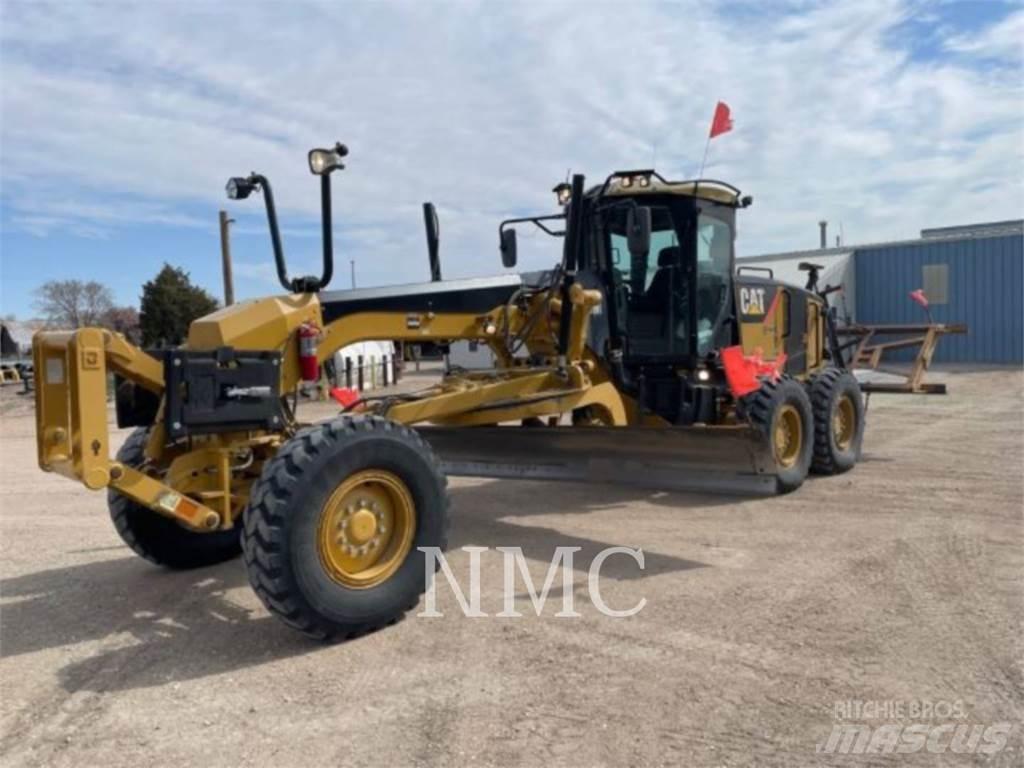 CAT 140M 平地机/推土机