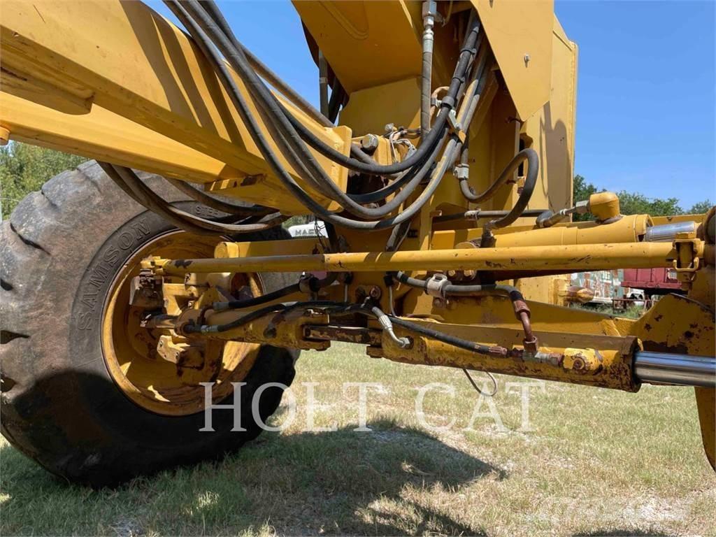 CAT 140M 平地机/推土机