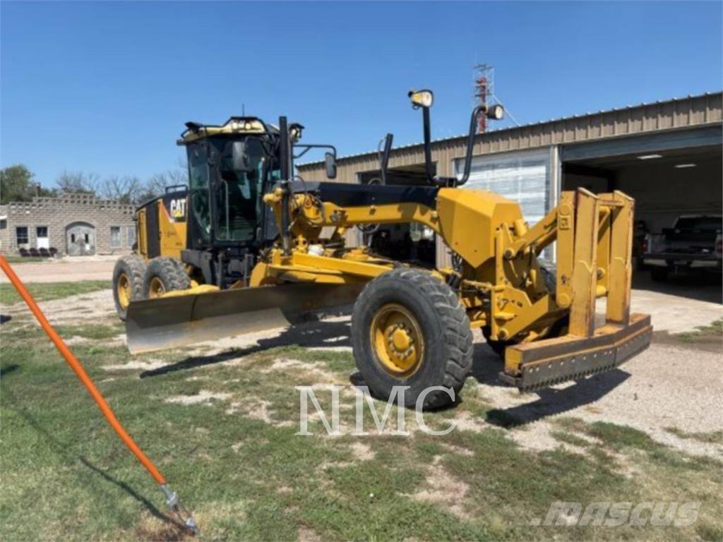 CAT 140M 平地机/推土机