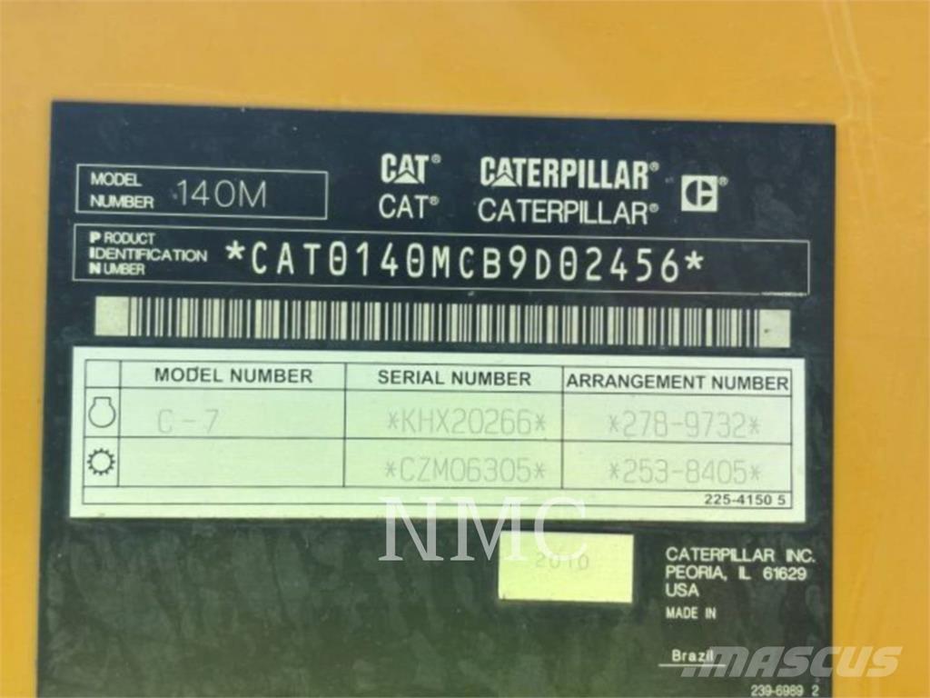 CAT 140M 平地机/推土机