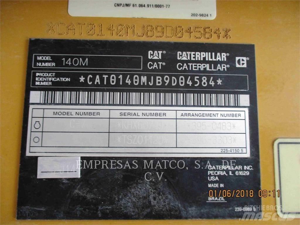 CAT 140M 平地机/推土机