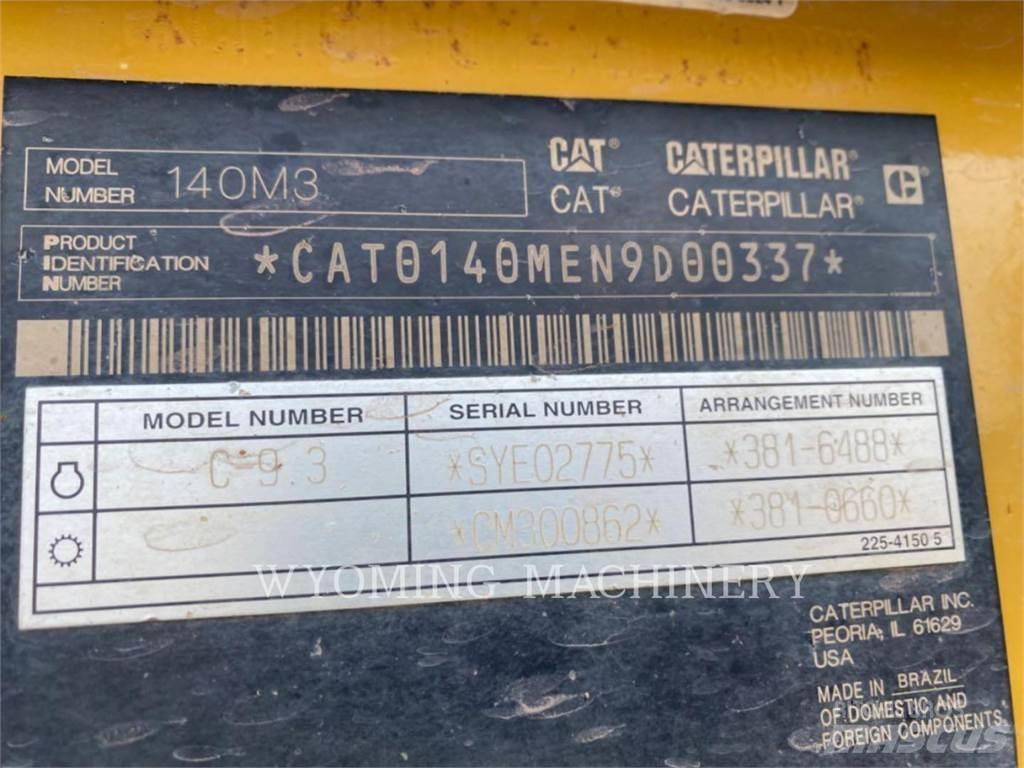 CAT 140M 3 平地机/推土机