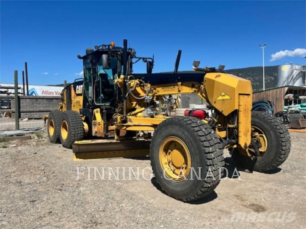 CAT 140M AWD 平地机/推土机