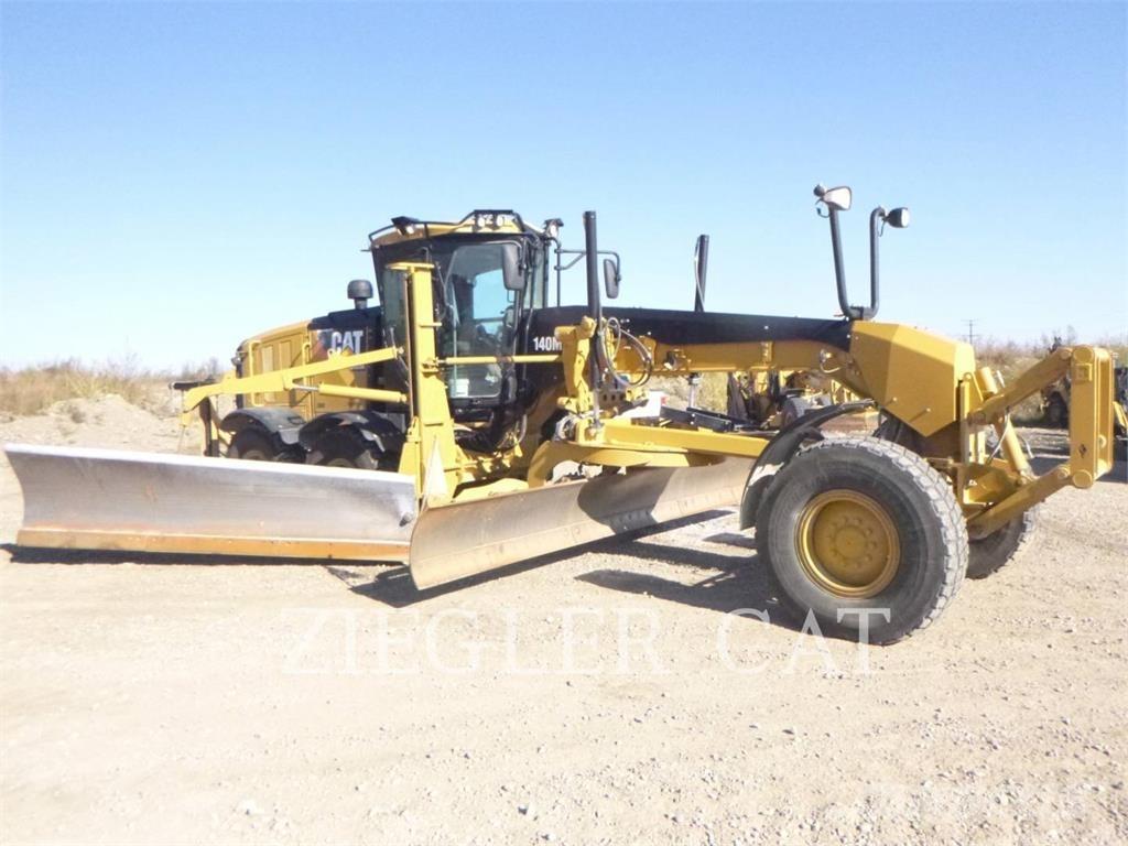 CAT 140M2 平地机/推土机