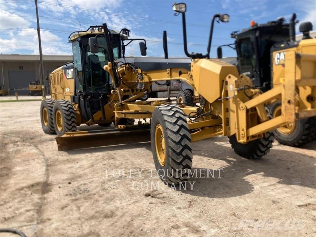CAT 140M2 平地机/推土机