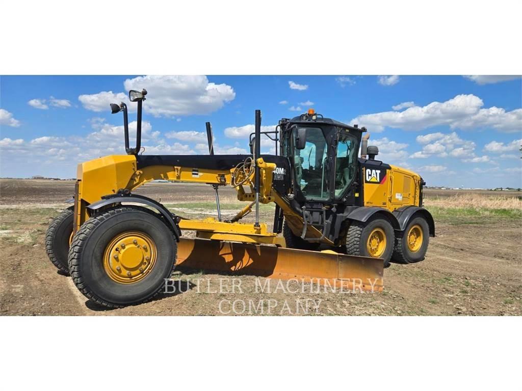 CAT 140M2AWD 平地机/推土机