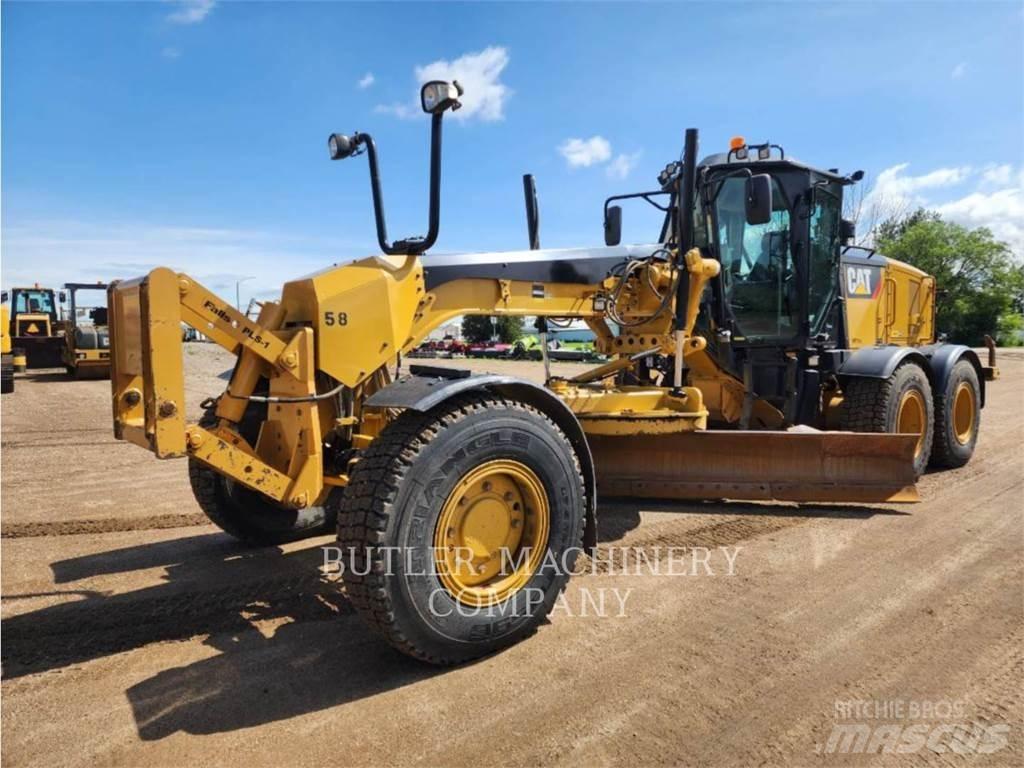 CAT 140M2AWD 平地机/推土机