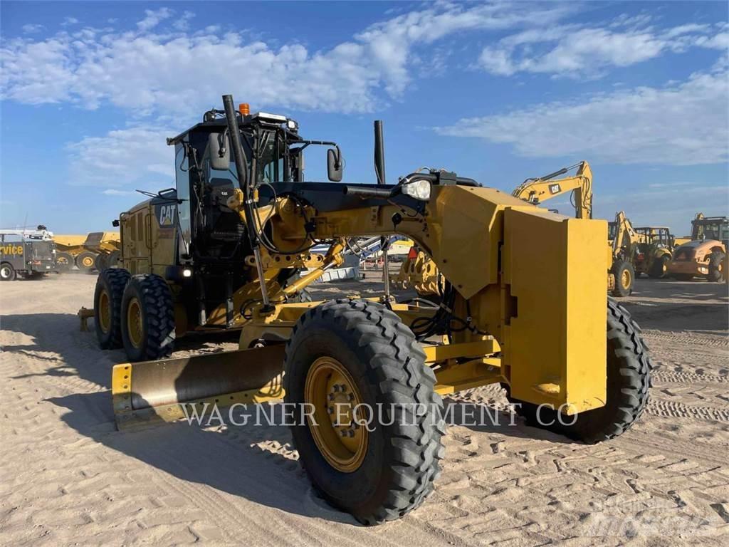 CAT 140M3 平地机/推土机