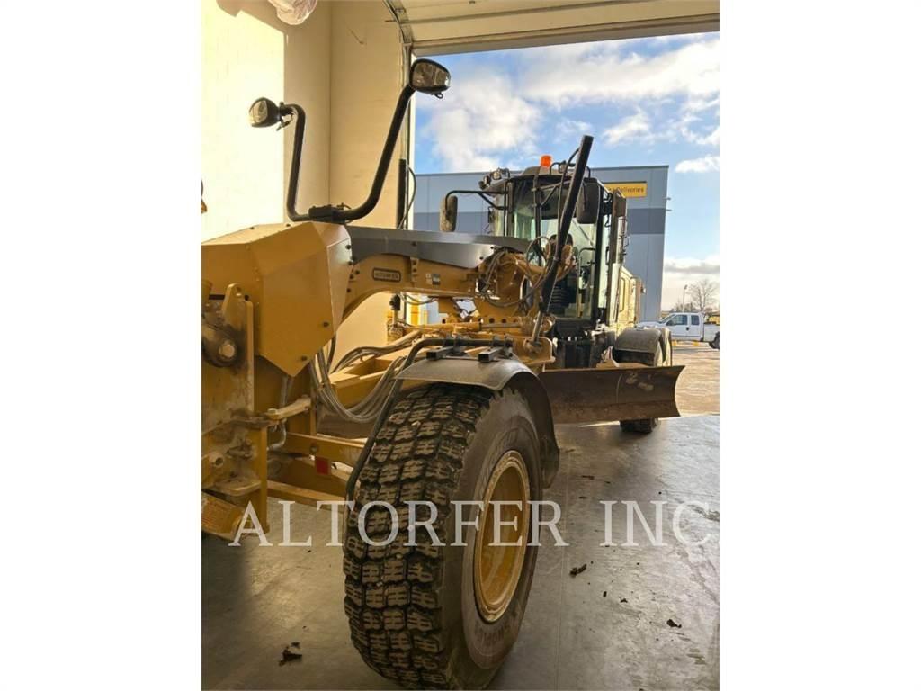 CAT 140M3 平地机/推土机