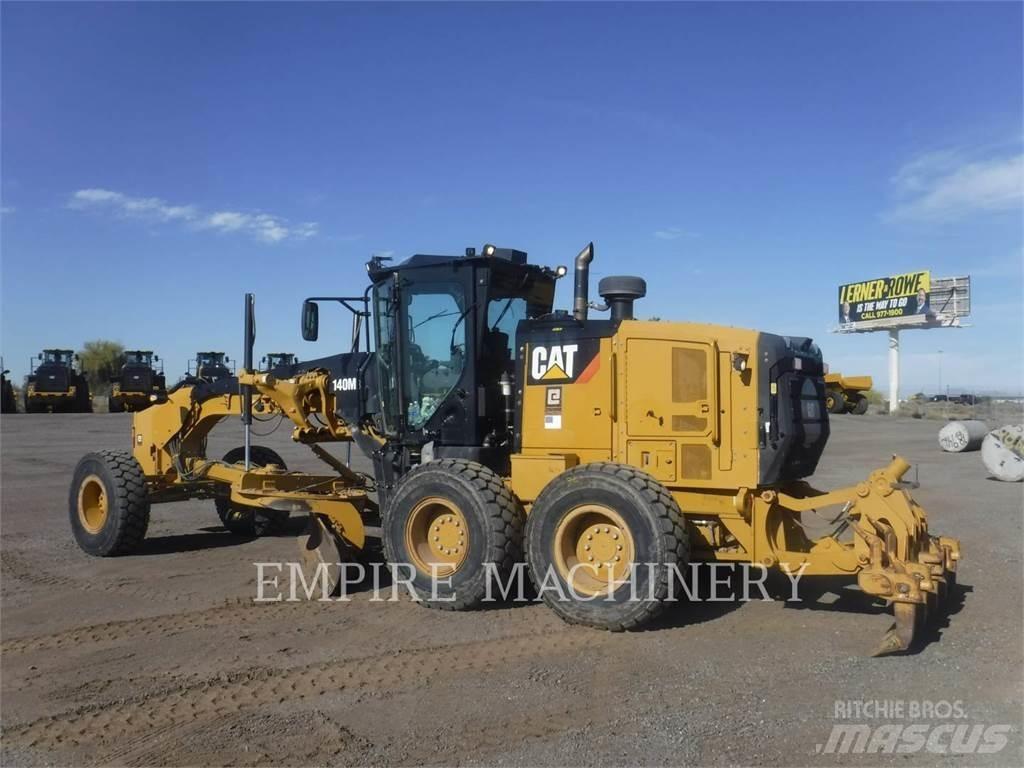 CAT 140M3 平地机/推土机
