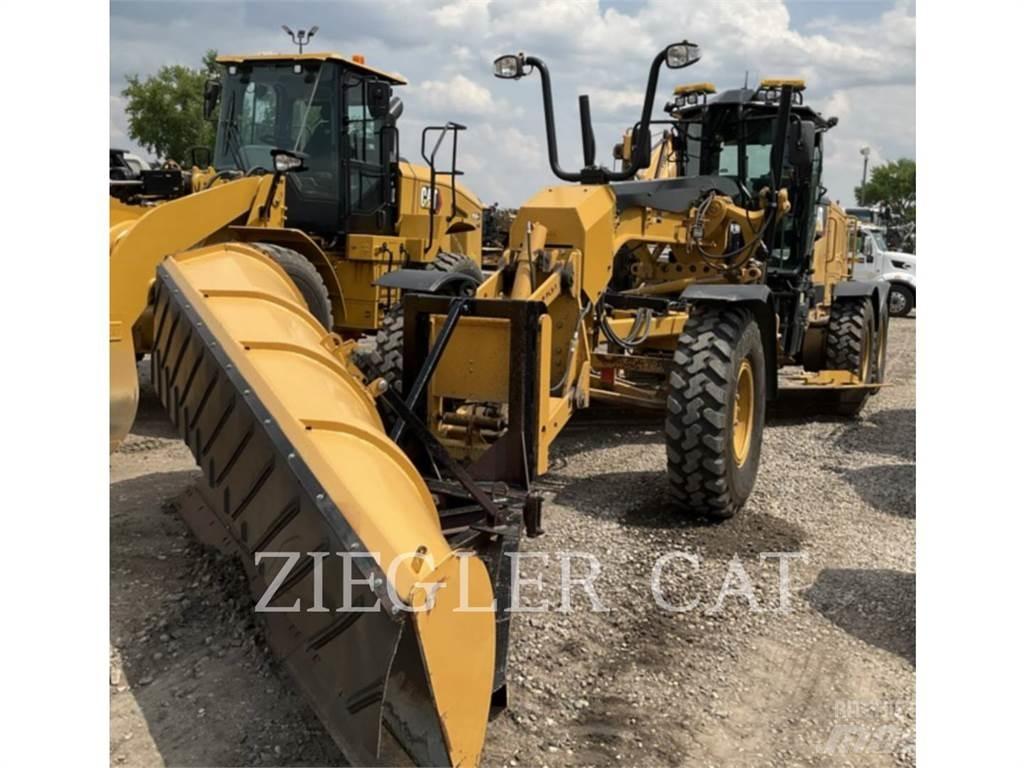 CAT 140M3 平地机/推土机