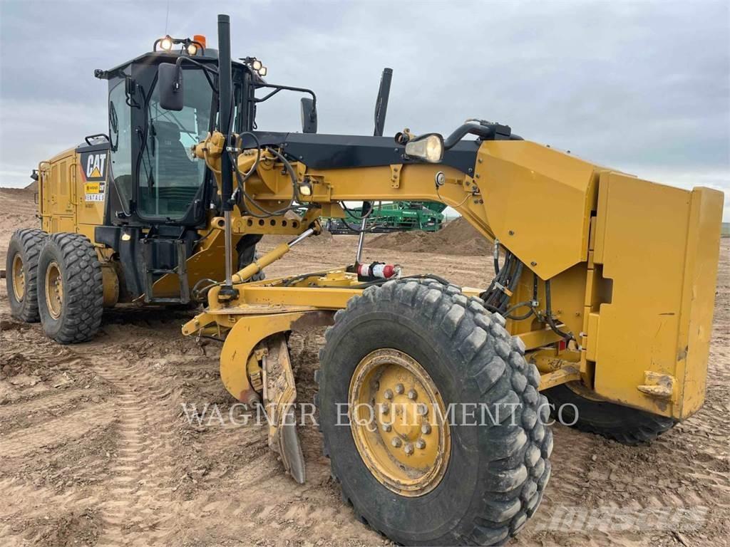 CAT 140M3 平地机/推土机
