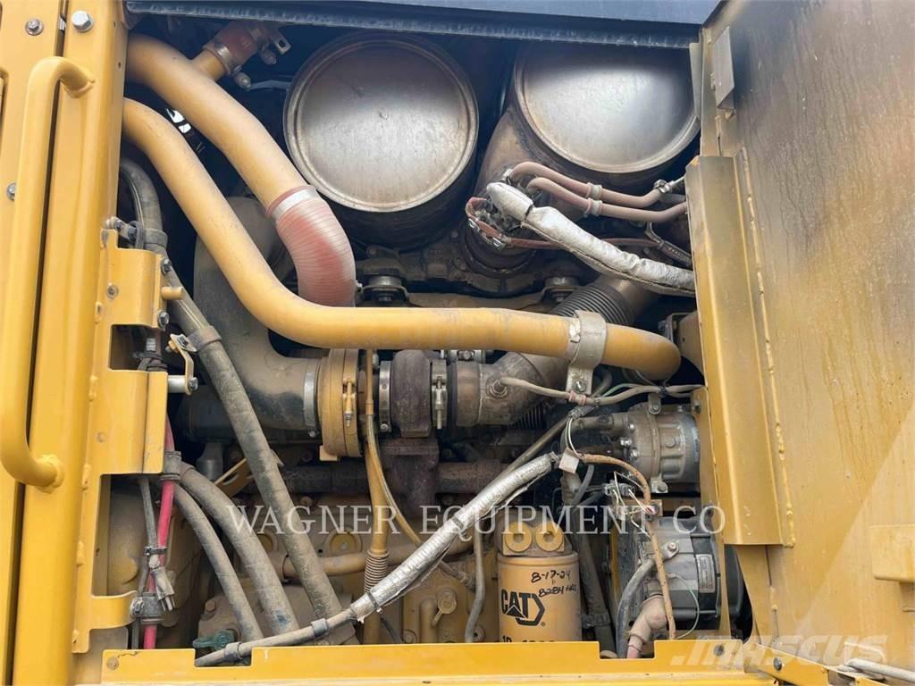 CAT 140M3 平地机/推土机