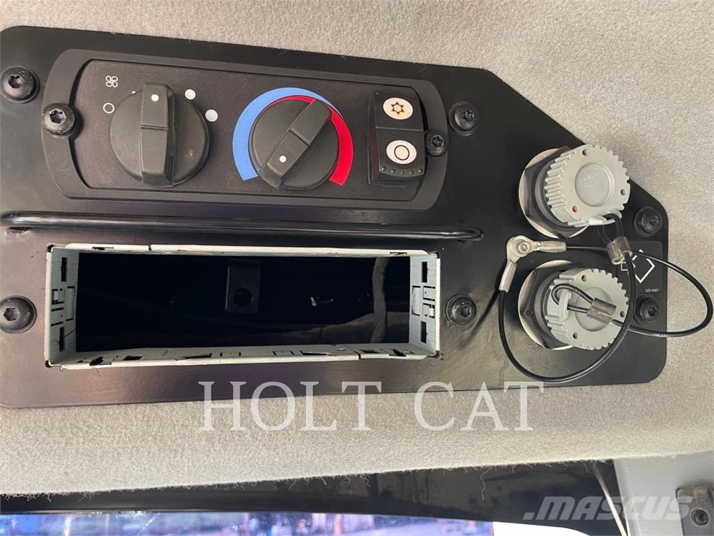 CAT 140M3 平地机/推土机