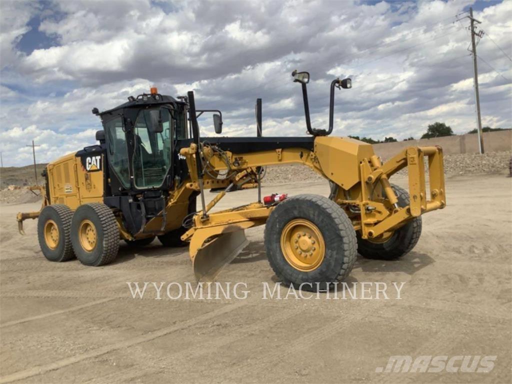 CAT 140M3 平地机/推土机
