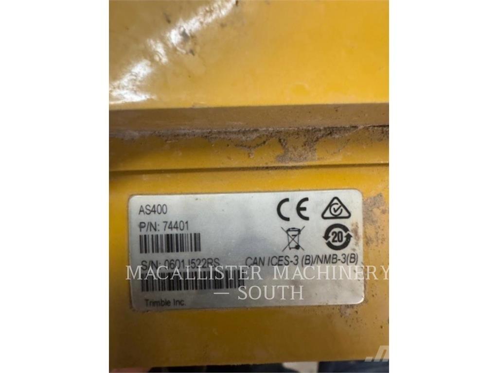 CAT 140M3 平地机/推土机