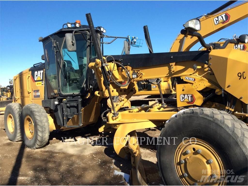 CAT 140M3 AWD 平地机/推土机