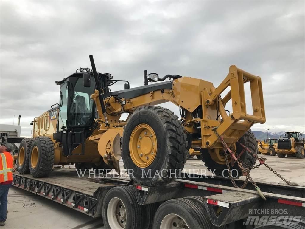 CAT 140M3 AWD 平地机/推土机