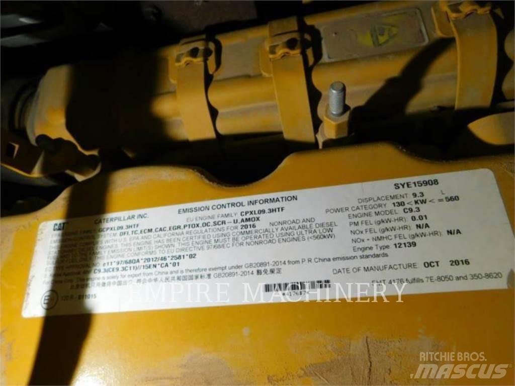 CAT 140M3 TR 平地机/推土机