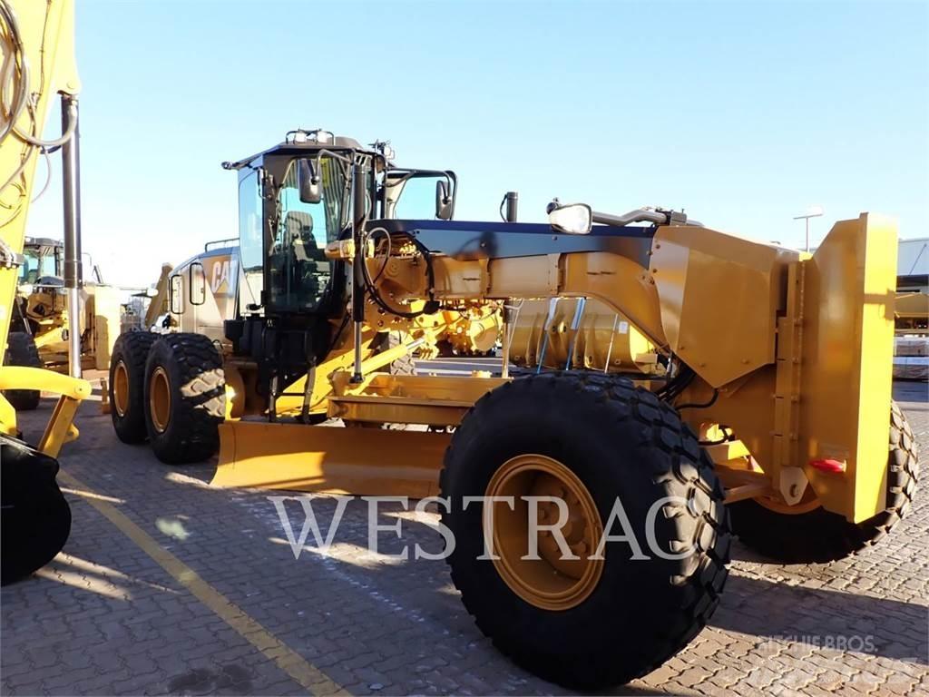 CAT 14M 平地机/推土机