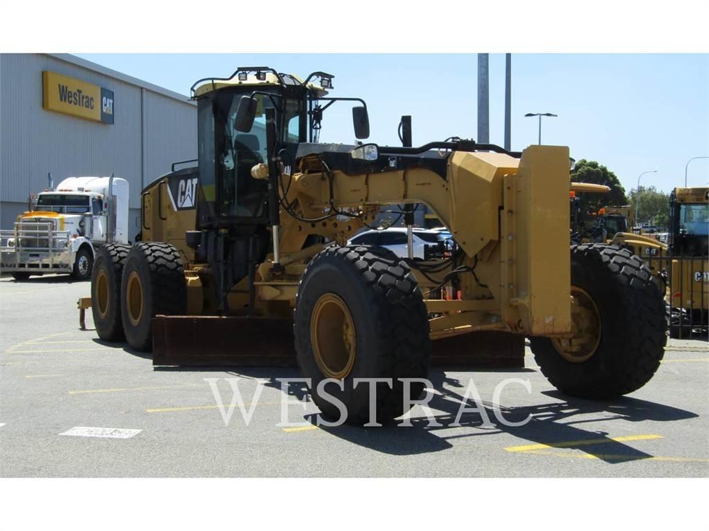 CAT 14M 平地机/推土机