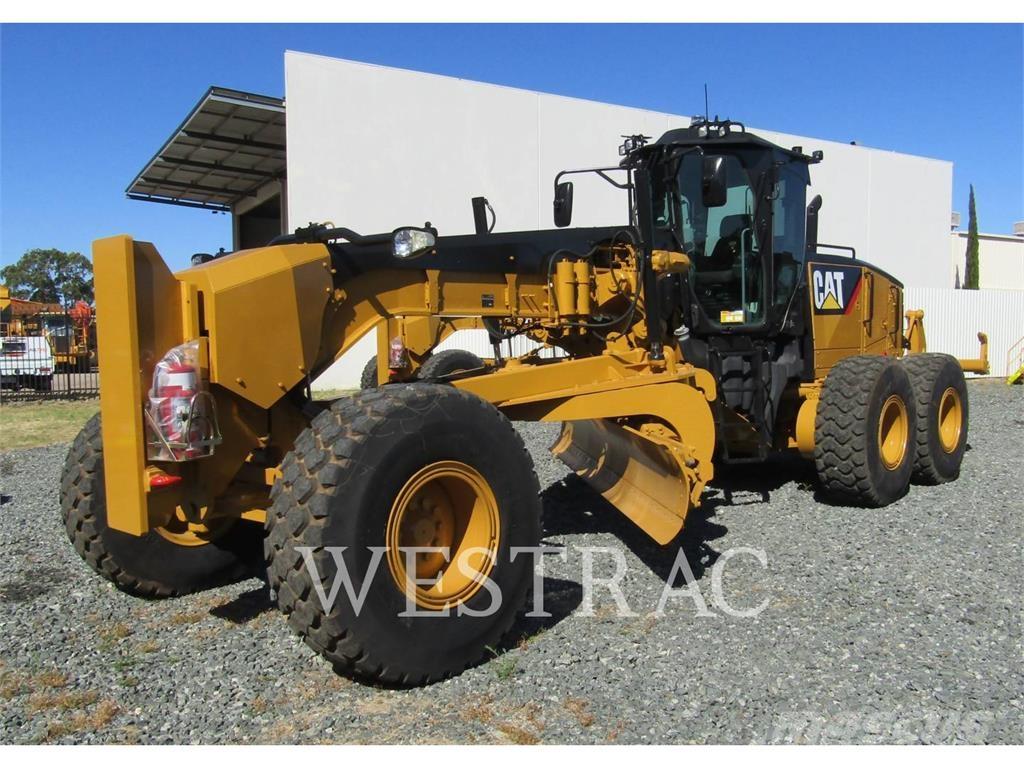 CAT 14M 平地机/推土机