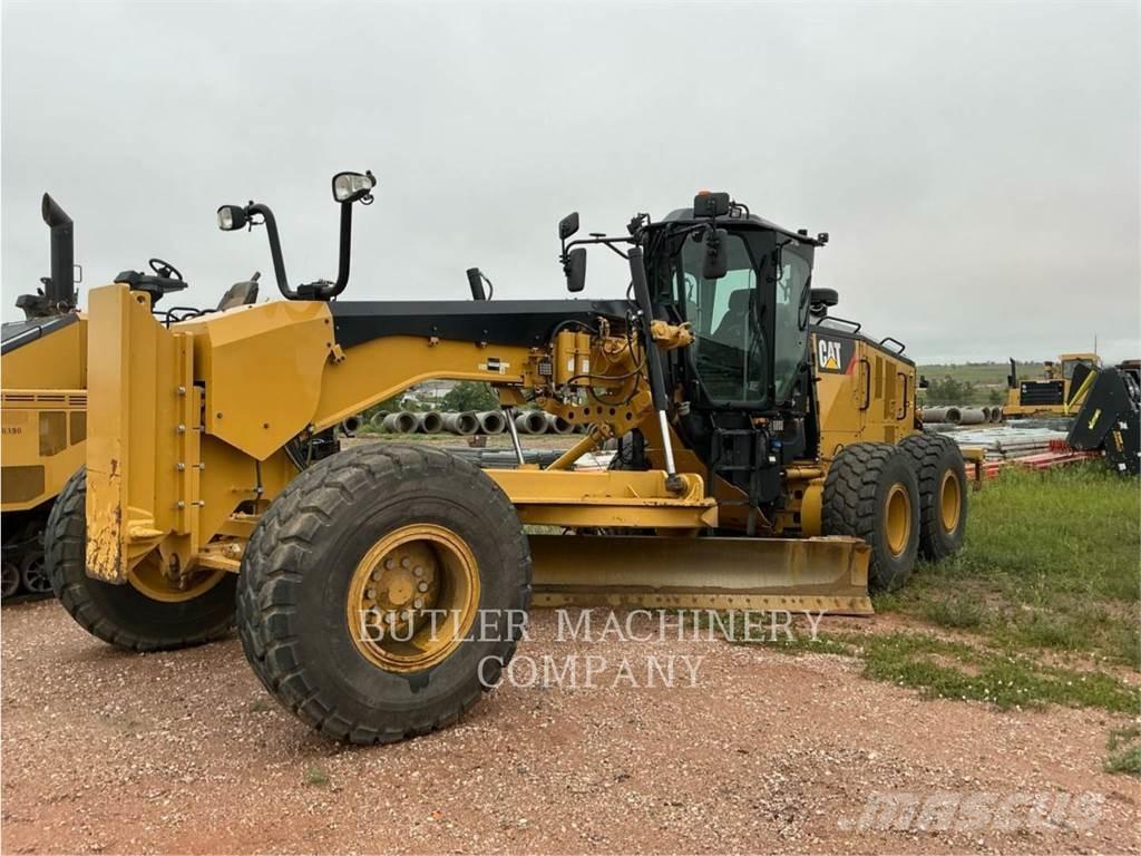 CAT 14M3 平地机/推土机
