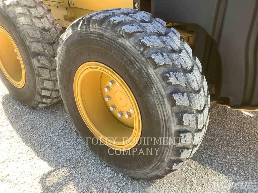 CAT 150-15AWI 平地机/推土机