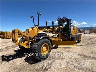 CAT 150 AWD 平地机/推土机