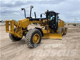 CAT 150 AWD 平地机/推土机