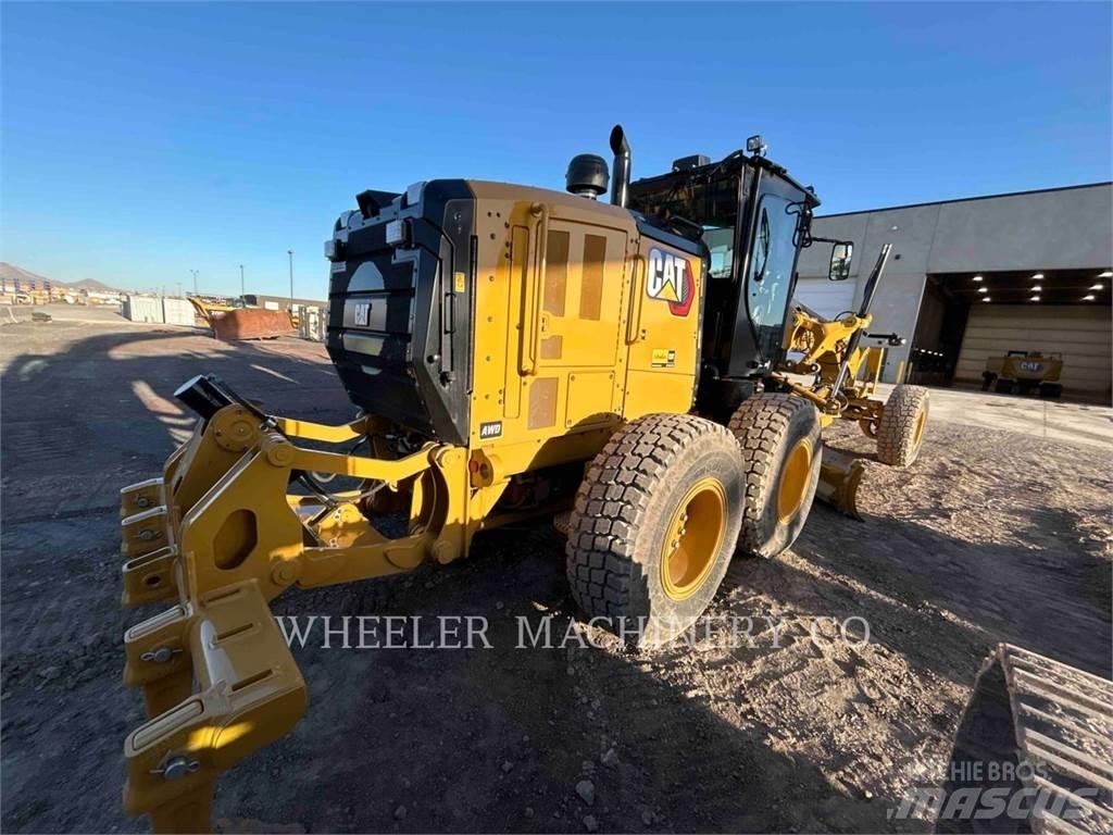 CAT 150 AWD 平地机/推土机
