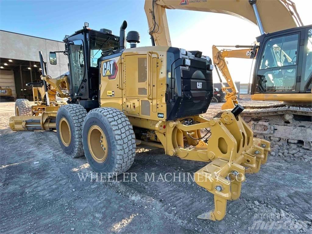 CAT 150 AWD 平地机/推土机