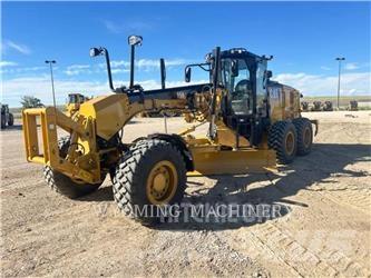 CAT 150 AWD 平地机/推土机