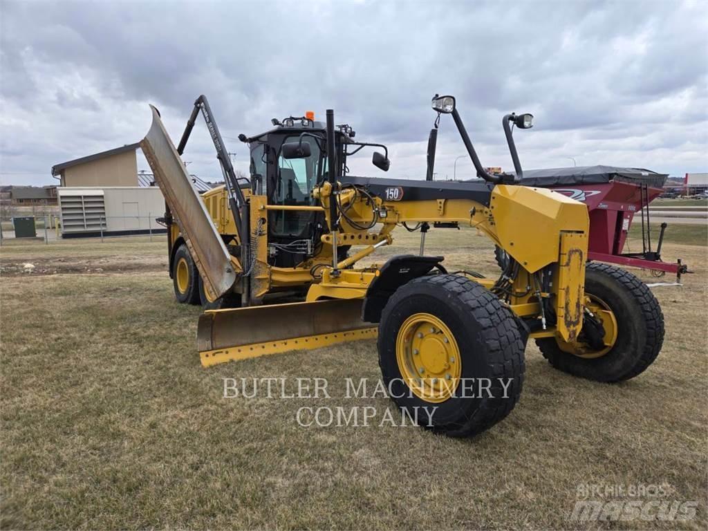 CAT 150 AWD 平地机/推土机