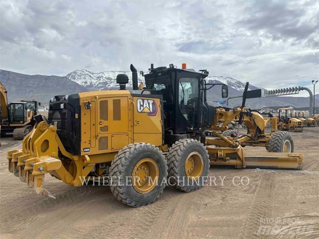 CAT 150 AWD 平地机/推土机
