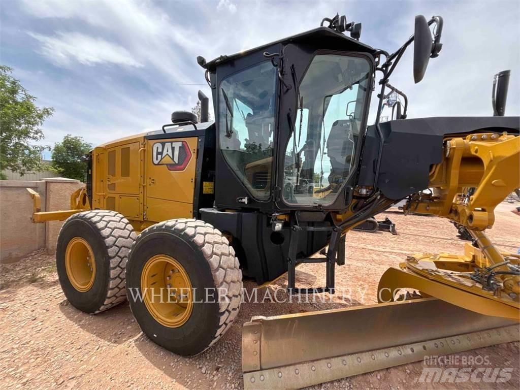 CAT 150 AWD 平地机/推土机