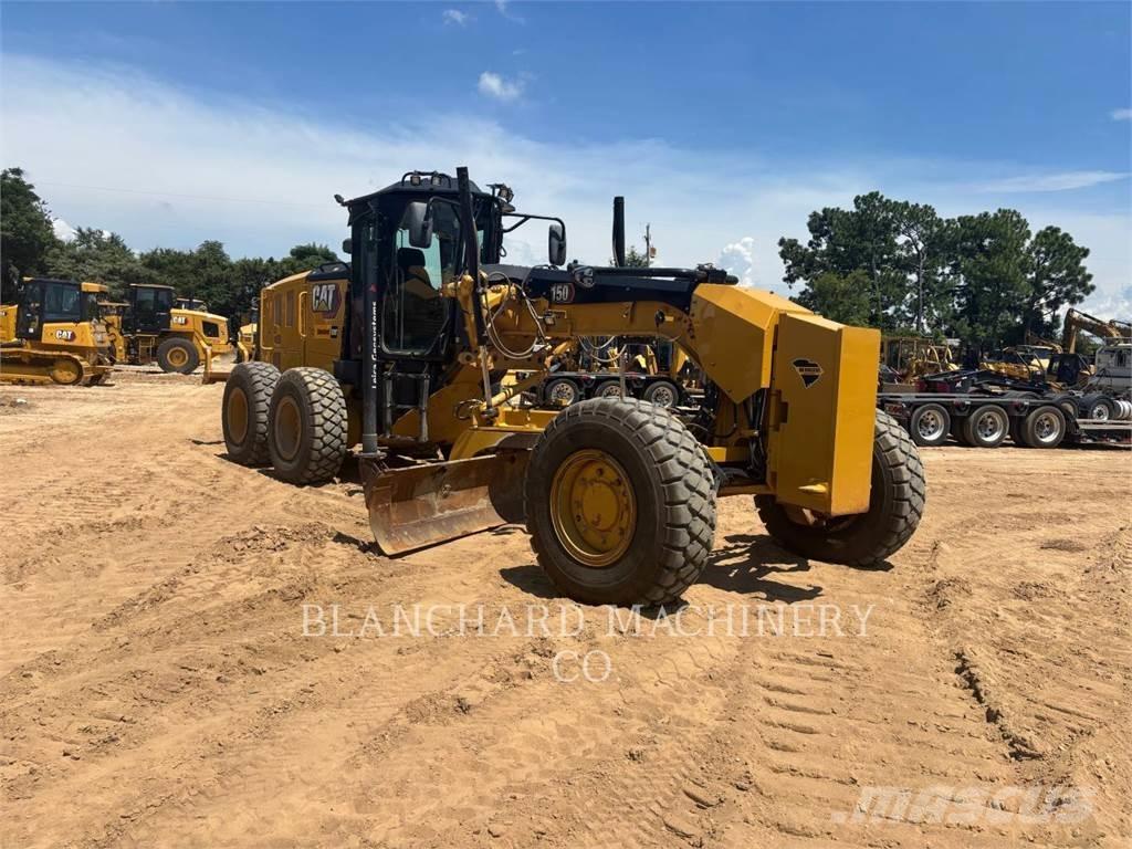 CAT 150 AWD 平地机/推土机