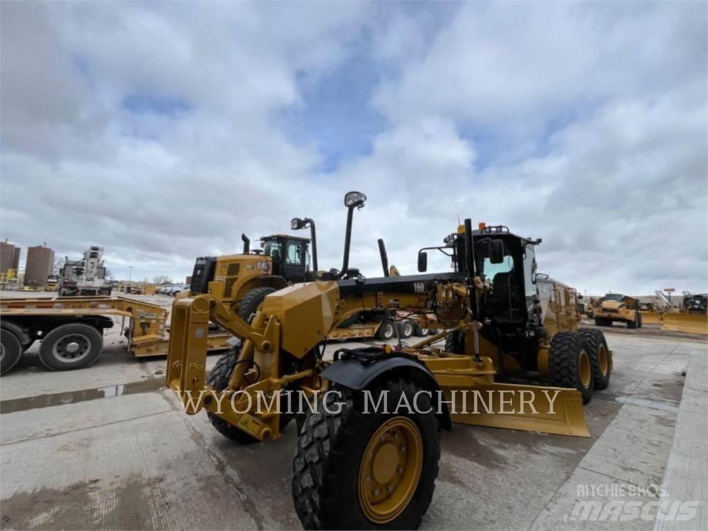 CAT 160 AWD 平地机/推土机