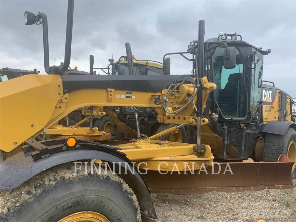 CAT 160M AWD 平地机/推土机