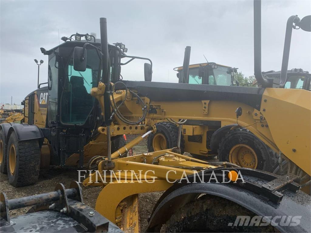 CAT 160M AWD 平地机/推土机