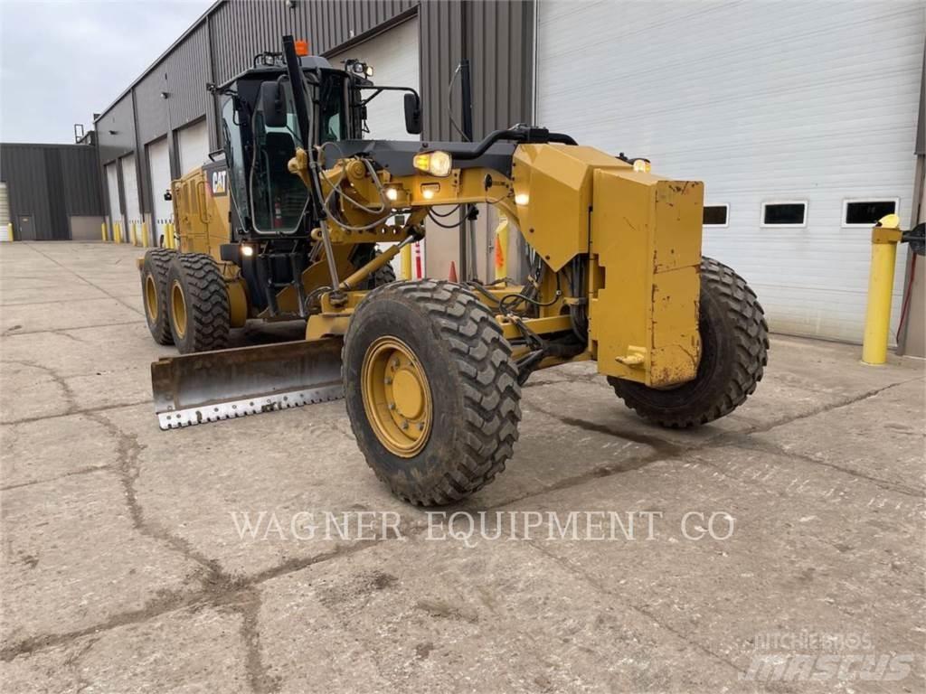 CAT 160M3 AWD 平地机/推土机